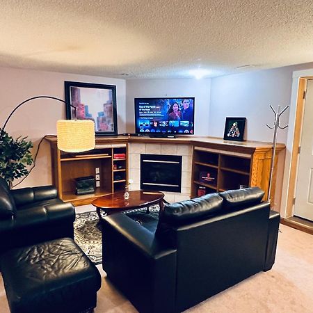 A Classic Homely Basement Suite! Chestermere Kültér fotó