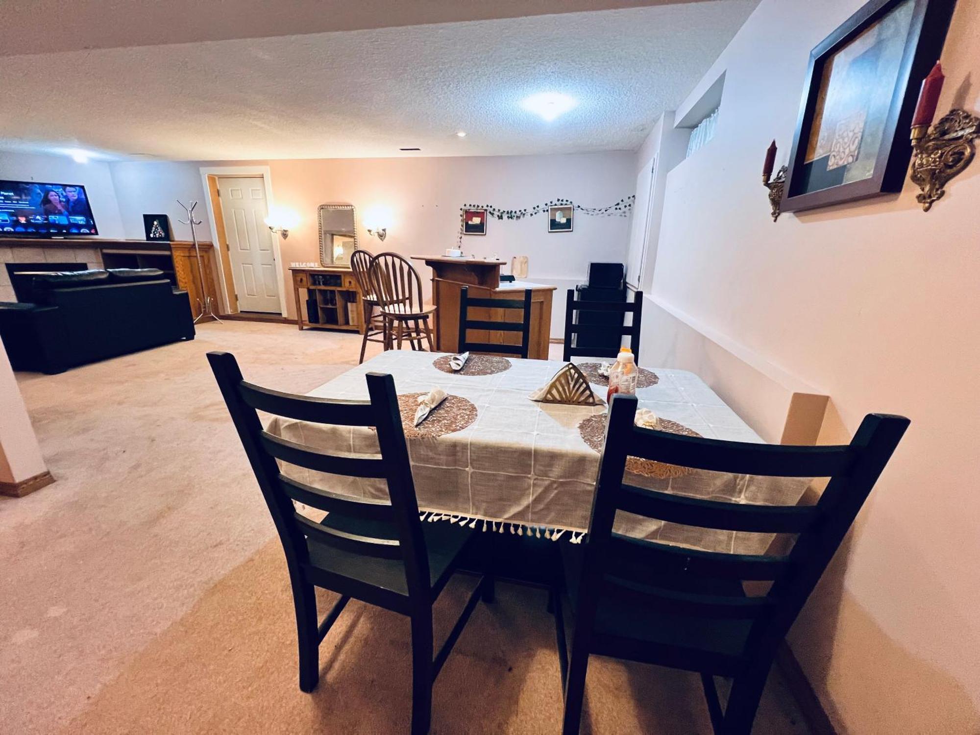 A Classic Homely Basement Suite! Chestermere Kültér fotó